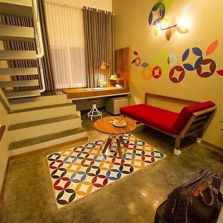 Lokal Hotel & Restaurant Kejayan Zewnętrze zdjęcie
