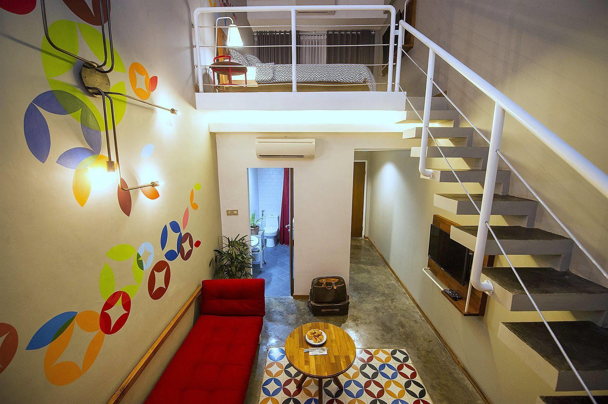 Lokal Hotel & Restaurant Kejayan Zewnętrze zdjęcie
